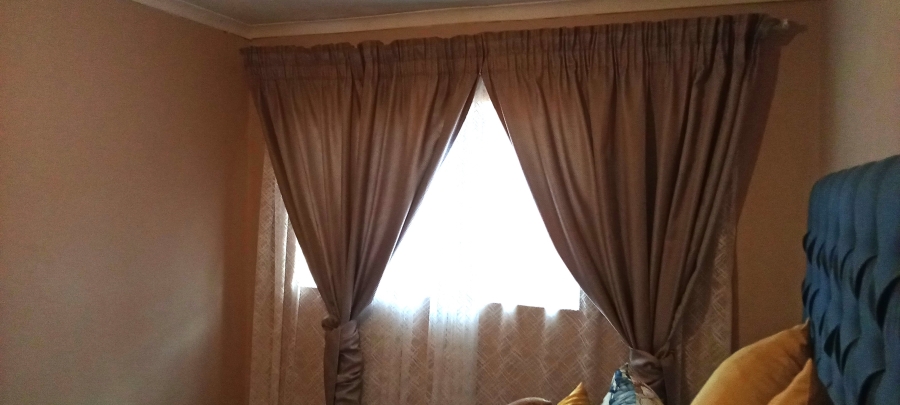3 Bedroom Property for Sale in Kwa Nobuhle Eastern Cape